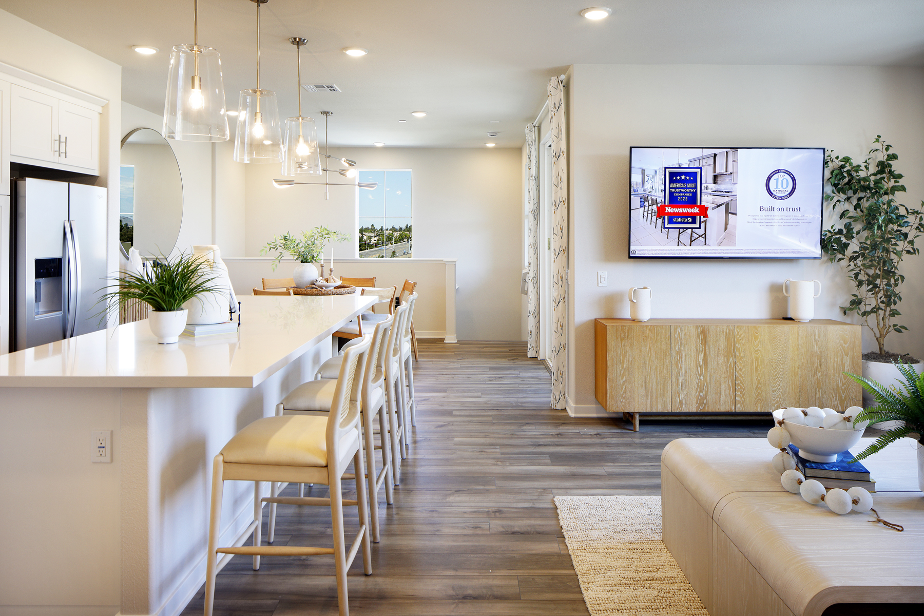 2301 36139 Jaden Avenue