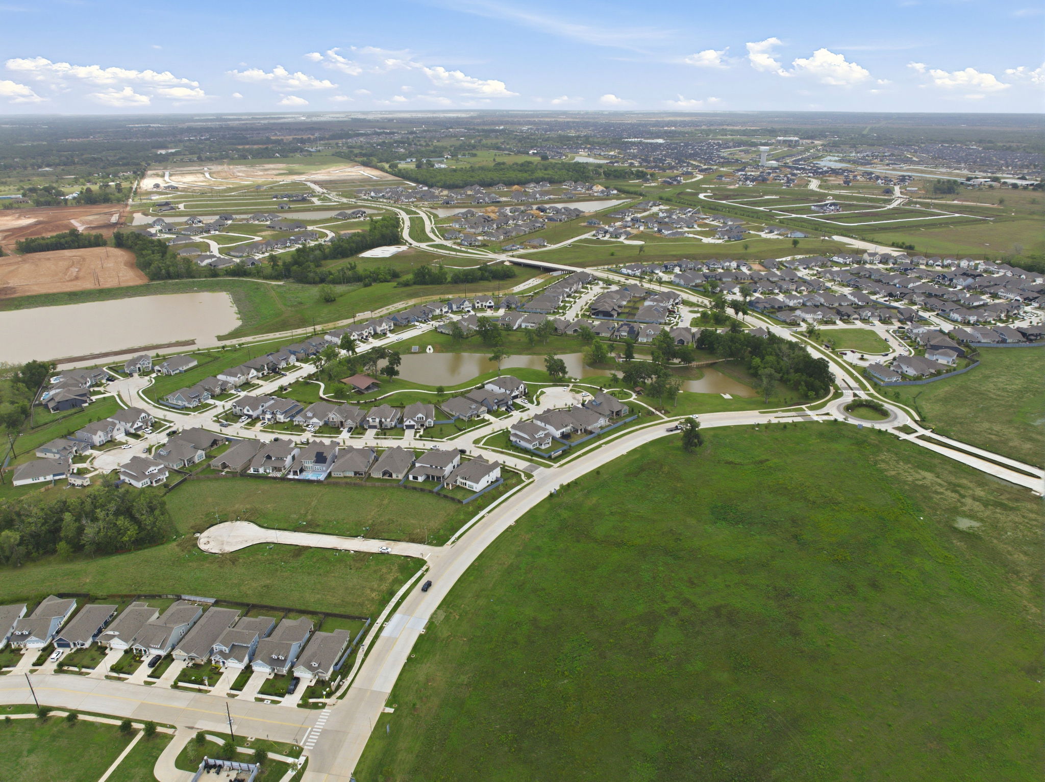 An aerial view of a town.
