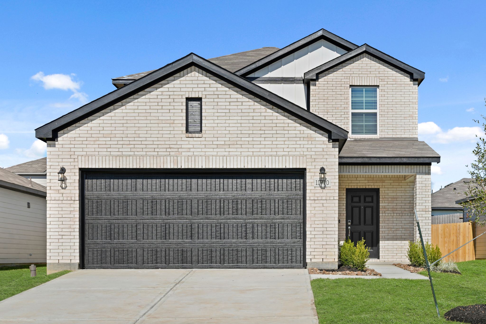 020440 11970 Wisteria Meadows Drive